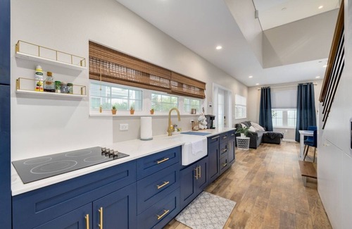 Downtown Dunedin Casa | Luxury Dunedin Tiny Home with Pool - "Skye"