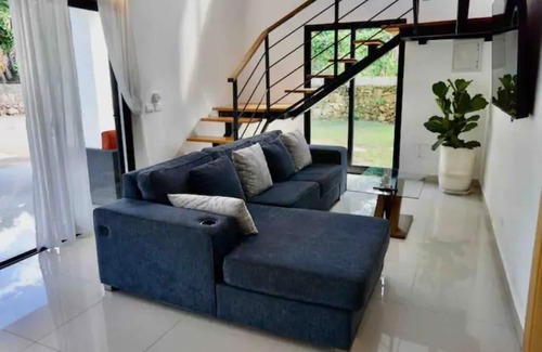 La Ceiba Casa | Spacious Modern Villa, Playa Bonita Beach, Pool