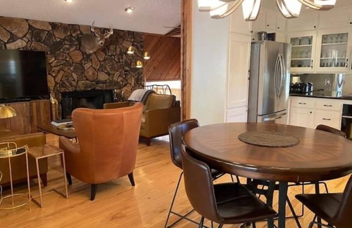 Alto Otro | Spacious mountain retreat near Ski Apache and 15 mins from Downtown Ruidoso.
