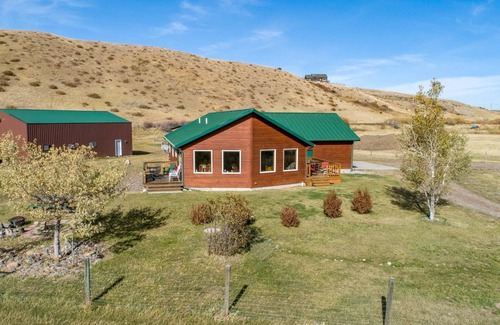 Wineglass Casa | Buffalo Jump Retreat