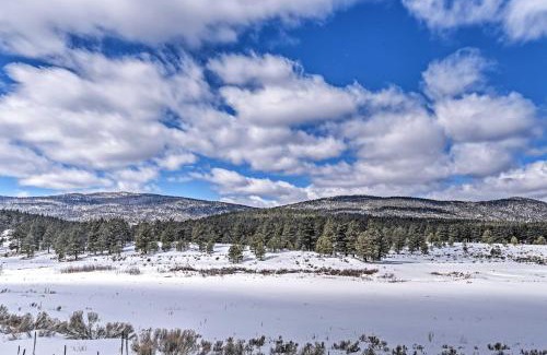 Angel Fire Casa | Spacious Mountain-View Cabin By Angel Fire Resort