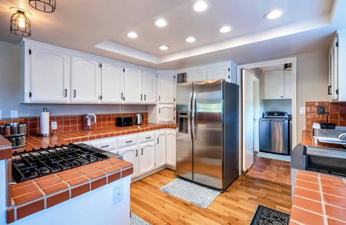 Oakhurst Casa | Spacious Mountain View Home - Pool, Spa, Game Room & Stunning Views [Sleeps 16]