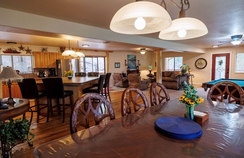 Cloudcroft Chalet De Esquí | Spacious, Mystic Woodlands Lodge