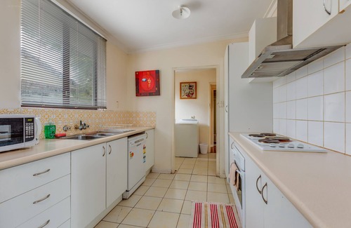 Gosnells Casa | Casa de vacaciones espaciosa, ordenada y conveniente