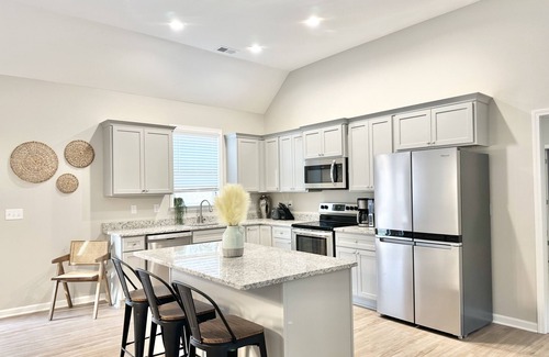 Anderson Casa | Spacious New Ranch Retreat- Lake Hartwell. Sleeps 10!
