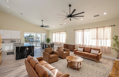 B-Bar-H Ranch Casa | Spacious New Build - Heated Pool, Covered Patio, Sunsets, Games, Luxurious Space