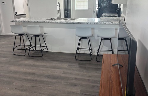 Higgston Cabaña | Spacious newly remodeled 2-bed 2 bath - 8 miles from Brewton Parker University