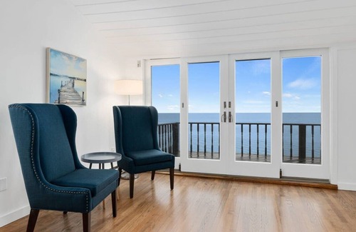 North Truro Casa | Spacious North Truro Beachfront Home