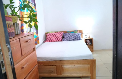 Osu Apartamento | Spacious Oasis in Osu's Grove of Trees