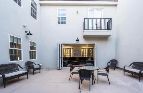 Hurricane Casa | Spacious Oasis, Rooftop Views , Hot Tub, Sleeps 34