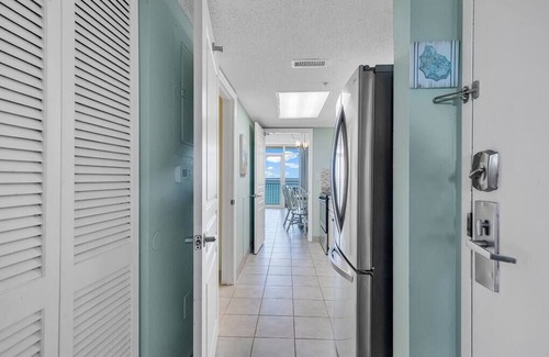 Atlantic Beach Condominio | Spacious Oceanfront Condo - Bay Watch 1138