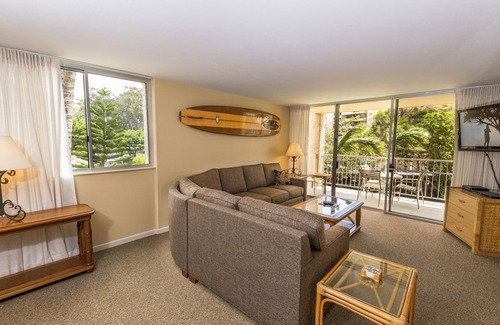 Kahana Condominio | Royal Kahana 220 - FRENTE AL MAR 2 BDR / 2BA