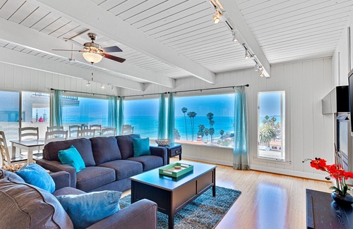 San Clemente Cabaña | Spacious oceanfront cottage with fireplaces, beach views, washer/dryer, & WiFi