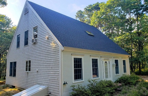Wellfleet Casa | ¡Nuevo listado! Amplio Oceanside 3BD - A / C, Sun Room, lugar apartado cerca de todas las ofertas de Wellfleet