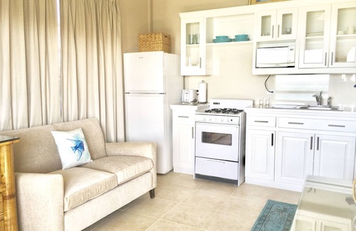 Atlantic Shores Casa | Amplio apartamento de una habitación con vista al mar