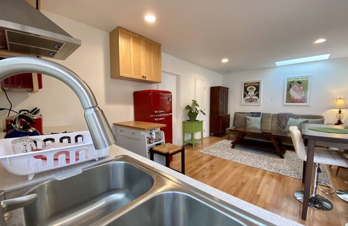 Del Aire Casa | Spacious one bedroom one bath, NEW guest In-law suit-SPC-X