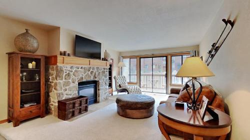 Mammoth Lakes Apartamento | Spacious One Bedroom Condo in Mammoth! Free Assigned Parking - Snowbird 107