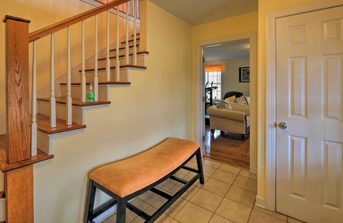 Oriental Casa | Spacious Oriental Home w/ Smith Creek Access!