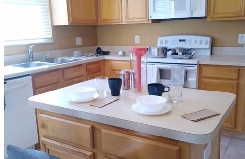 Vista East Casa | Spacious Orlando Vacation Home Close to All the Attractions, Plenty of Amenities