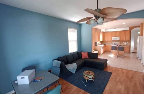 Vista East Casa | Spacious Orlando Vacation Home Close to All the Attractions, Plenty of Amenities