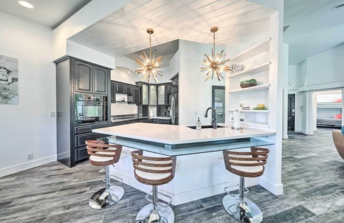 Parker Strip Casa | Spacious Parker House on the Colorado River!