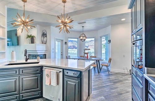 Parker Strip Casa | Spacious Parker House on the Colorado River!