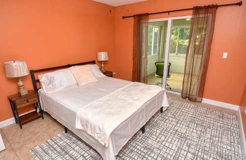 River Park Casa | Spacious + Peaceful + Comfortable 3 BR House