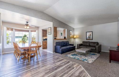 West Jordan Casa | Spacious Pet Friendly Retreat