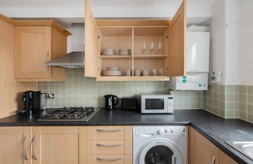 Warwick Apartamento | Spacious Pimlico 2BR, 12 mins to Victoria Station, by Blueground
