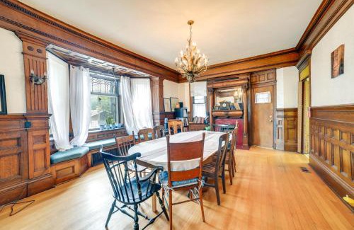 Wilkinsburg Casa | Spacious Pittsburgh Rental Walk to Frick Park!