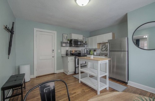 Country Club Plaza Area Apartamento | Spacious Plaza Stay: 1bd/1ba