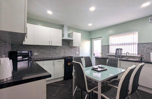 Clayton Casa | Spacious Powell Home Sleeps 11 6 bed 1,5 bath