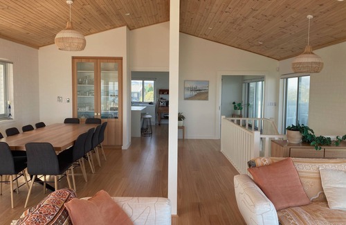 Adelaide Casa | Vistas inmejorables en Port Willunga!