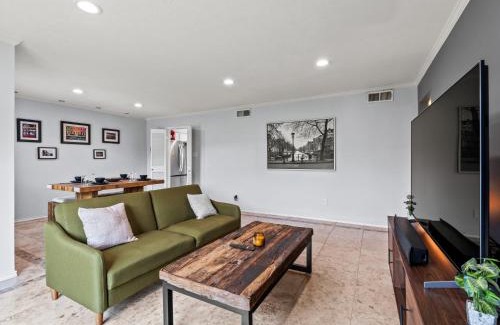 North Dallas Apartamento | Spacious Preston Hollow Condo