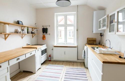 Stege Apartamento | Spacious Private Apartment for Family Holiday