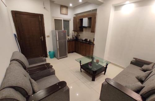 G-8 Sector Apartamento | Spacious private ,Family 1BR Apt/Netflix/wifi/