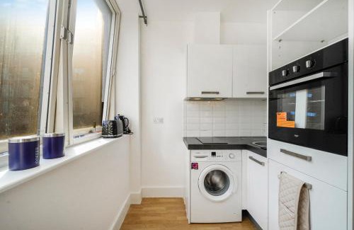 Borehamwood Apartamento | Spacious Private Studio 89 with parking