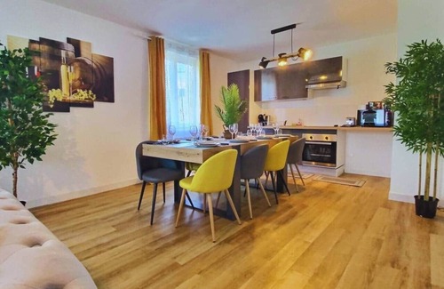 Les Hauts de Saint-Aubin Casa | Spacious, quiet house near downtown parking