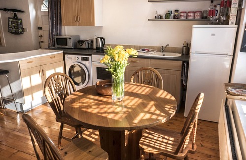 Mortlake Apartamento | Amplio y tranquilo estudio súper grande en Richmond Park en Londres