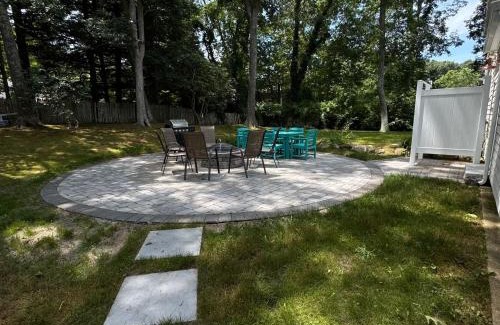 Sandwich Casa | SPACIOUS RENOVATED HOME in Historic Sandwich-MA CAPE COD