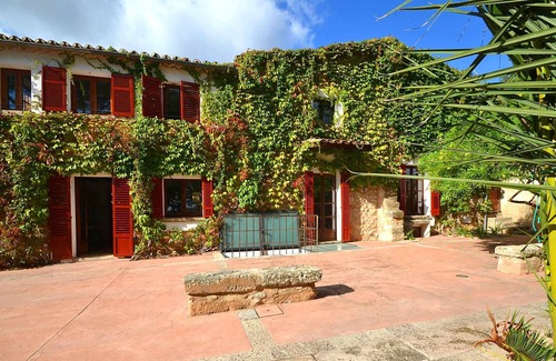 Consell Casa | Amplia casa reformada con piscina en Consell hasta 12 personas