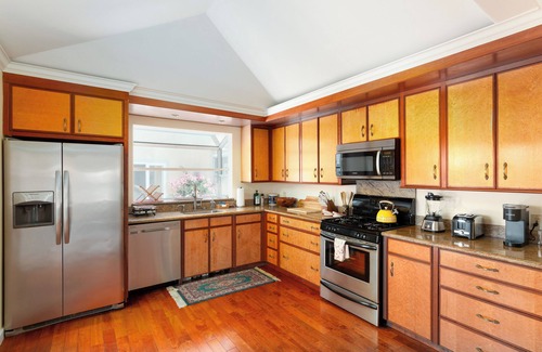 Petaluma Casa | Spacious Renovated Mid-Century Charmer - New