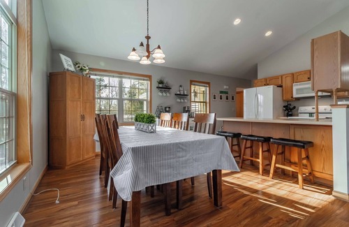 Nekoosa Casa | SPACIOUS RETREAT IN ROME, WI - MINUTES FROM SAND VALLEY GOLF RESORT