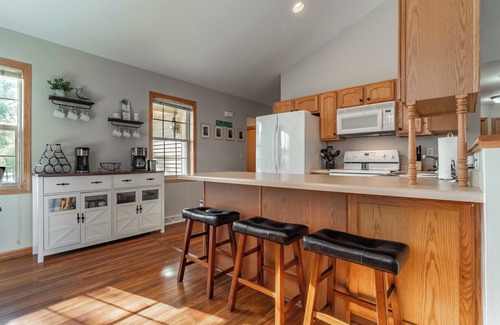 Nekoosa Casa | SPACIOUS RETREAT IN ROME, WI - MINUTES FROM SAND VALLEY GOLF RESORT