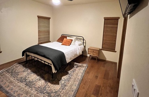 Show Low Casa | Spacious retreat in the Pines