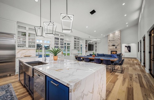 New Braunfels Casa | Spacious Retreat at Oxbow +Private pool +Views +EV Charger +River Access