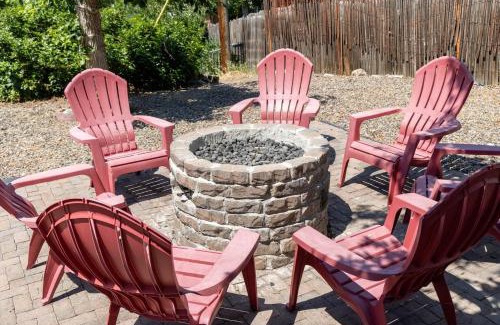 Dupont Casa | Spacious Retreat W Hot Tub & Fire Pit