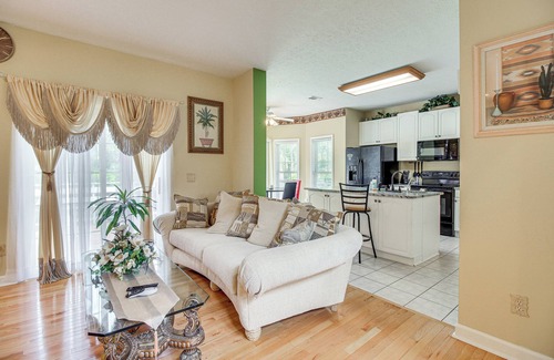 Richmond Hill Casa | Spacious Richmond Hill Hideaway w/ Deck!