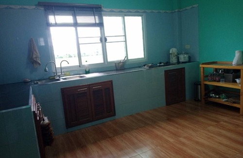 Satuk Casa | Spacious and private 4-bedroom riverside house with WiFi, AC