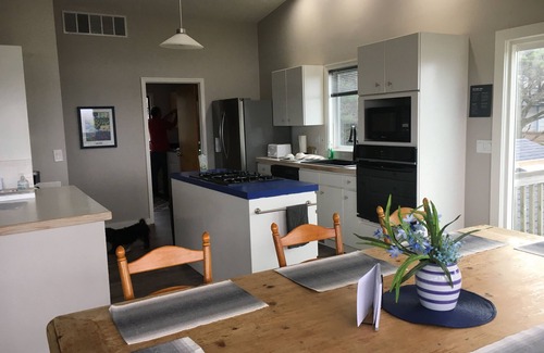 Roads End Casa | Spacious Roads End home with private hot tub, ocean views and two fireplaces.